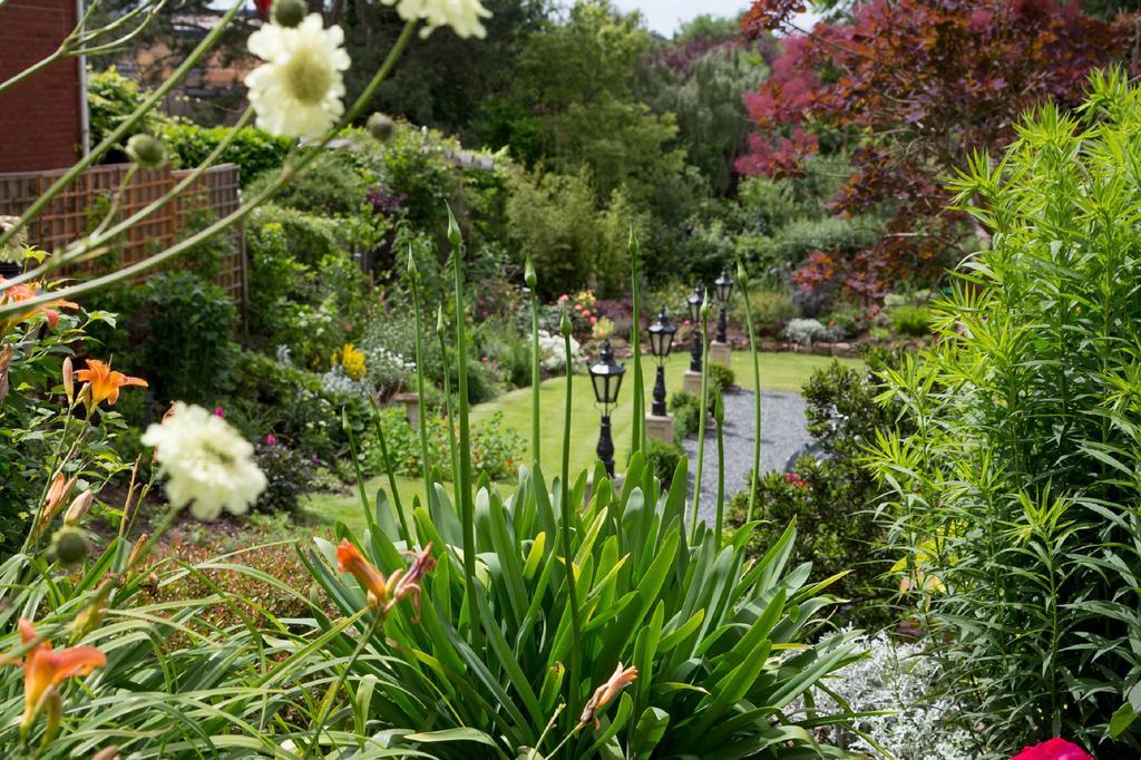Bed and Breakfast Southbank House Hereford Exterior foto